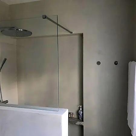 Hotell Alveluu Ristorante E Lenno