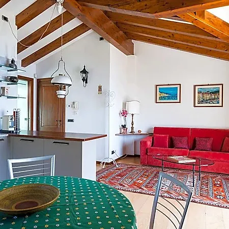 Alveluu Ristorante E * Lenno